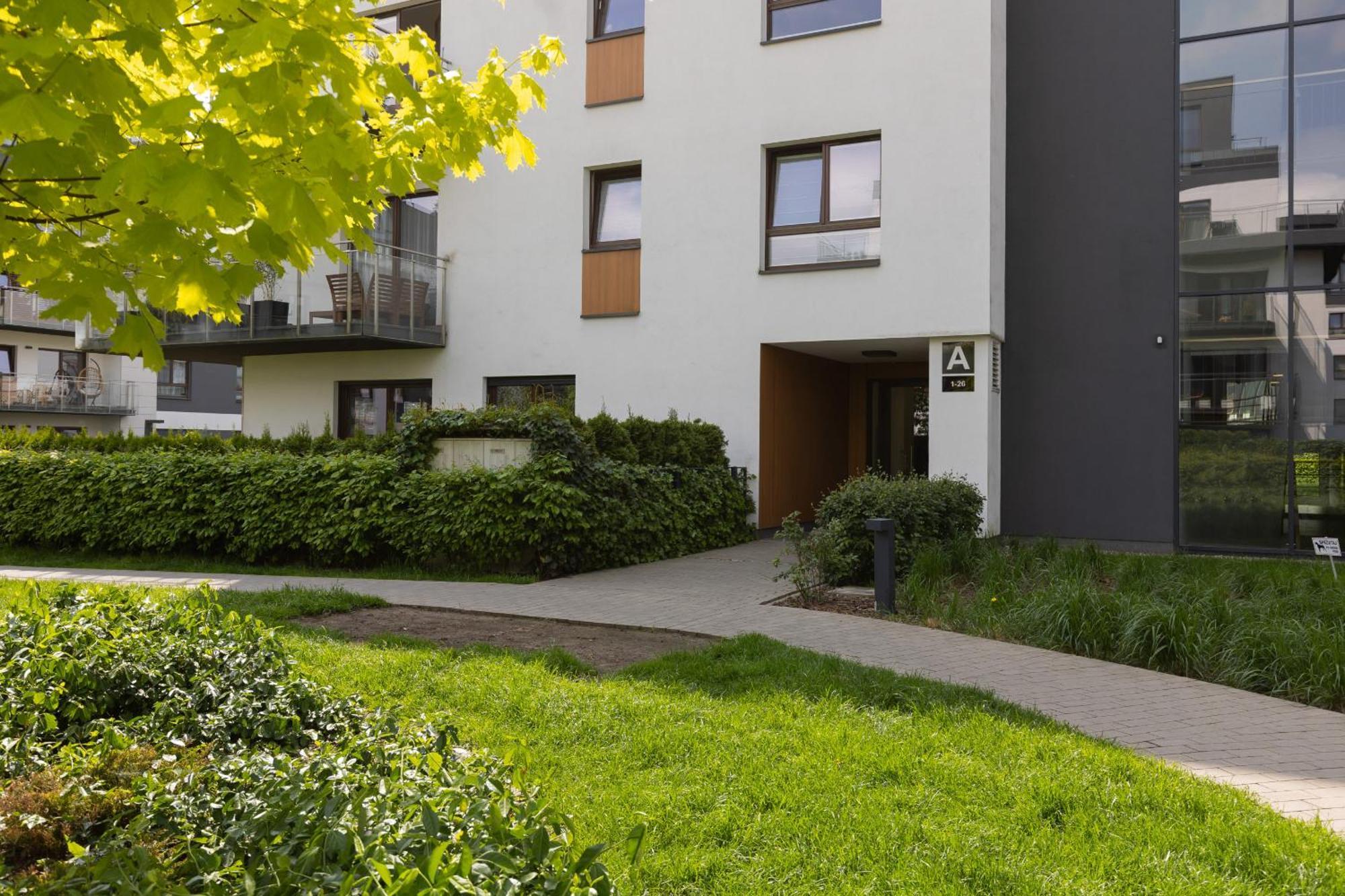Royal Garden Apartment In Wilanow By Renters Prestige Warszawa Eksteriør bilde